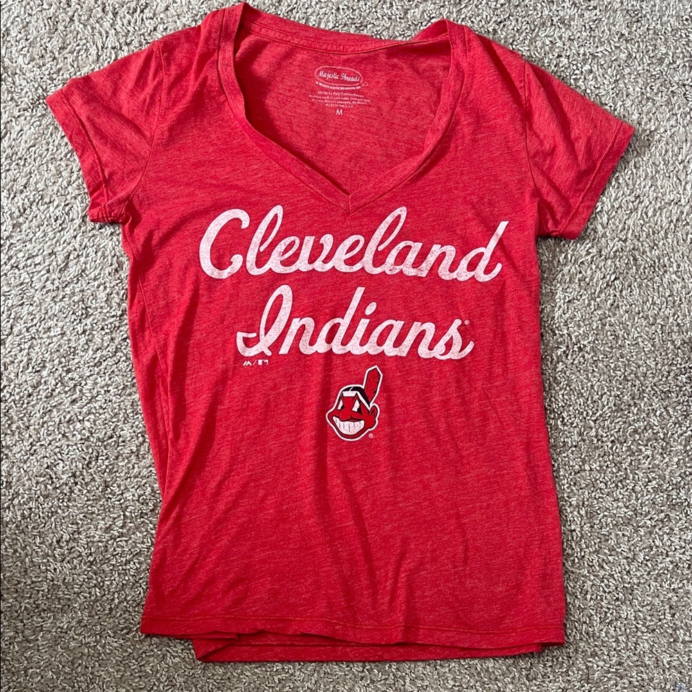 NWOT Majestic Threads Cleveland Indians V-Neck Tee